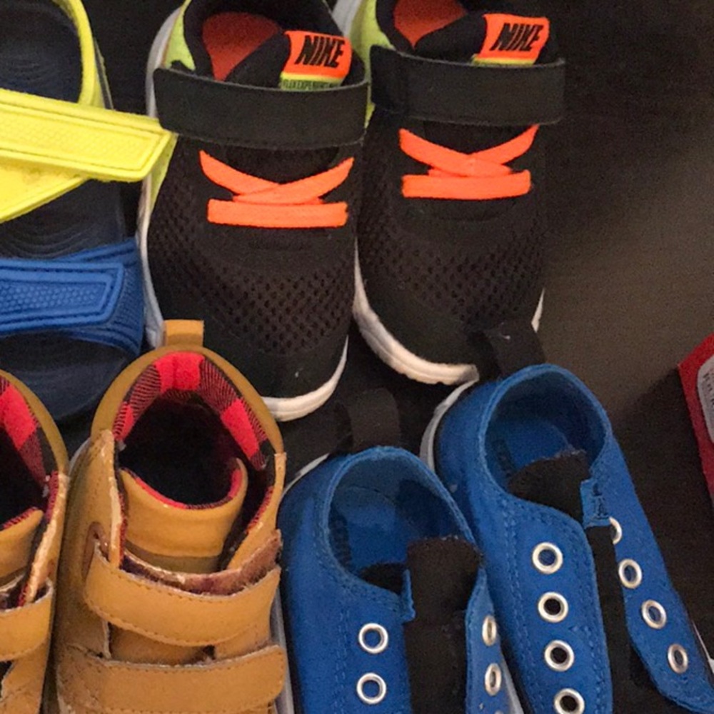 Kids shoes